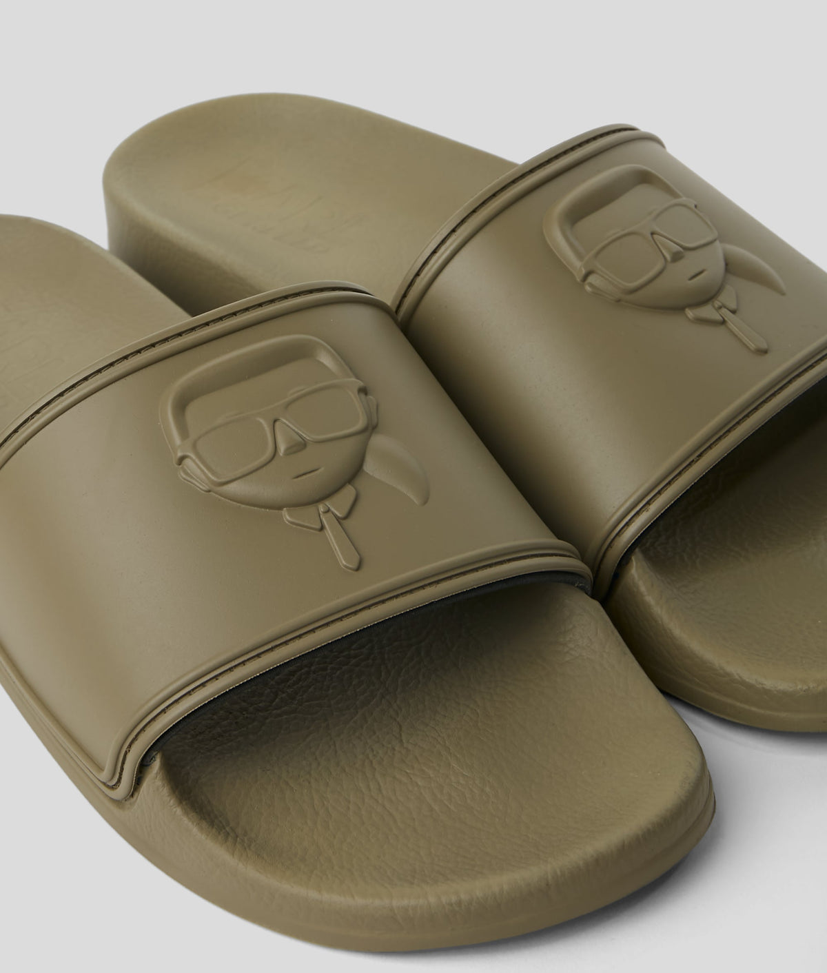 IKON NFT CONDO SLIPPERS