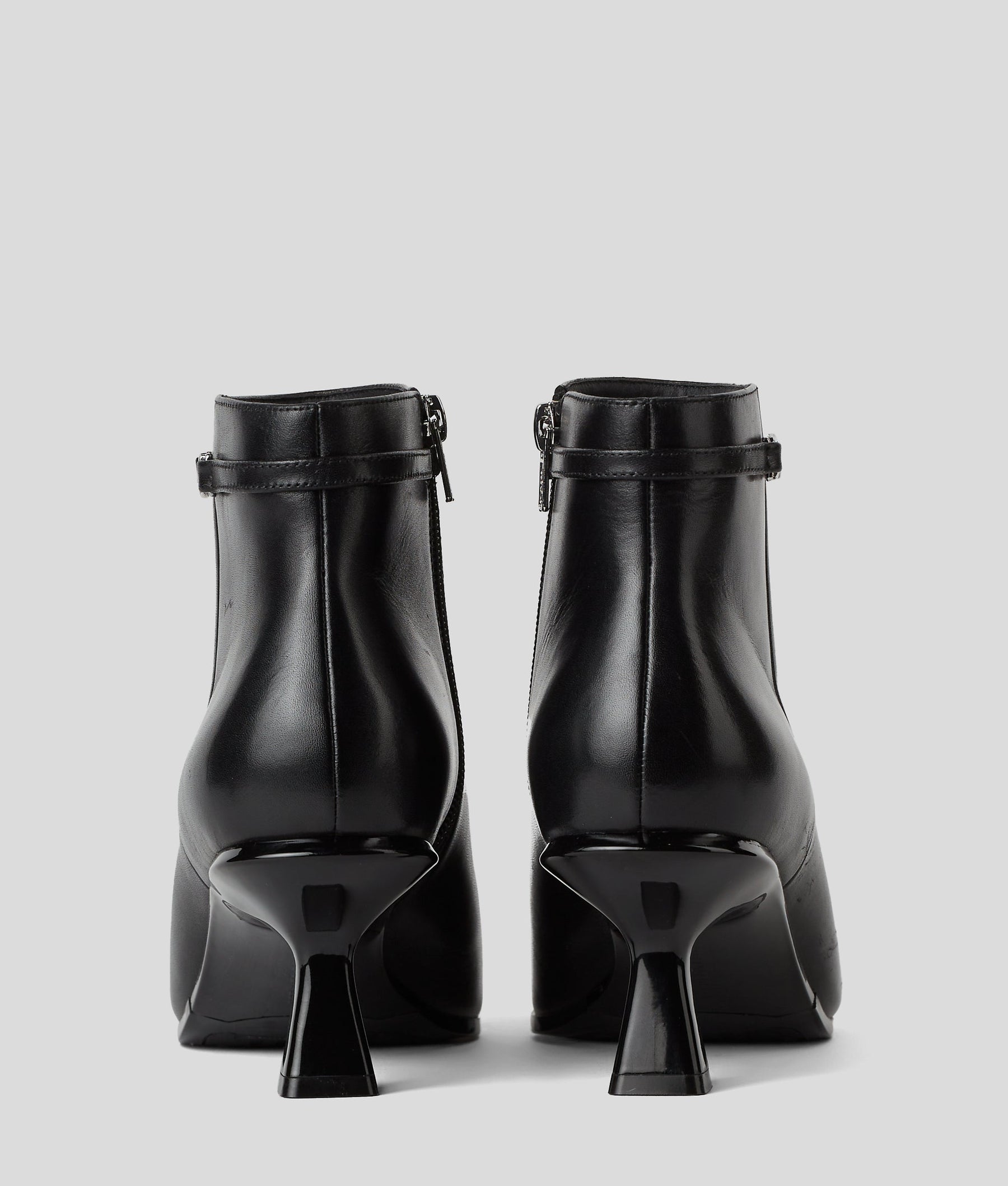 PANACHE SIGNIA ANKLE BOOTS