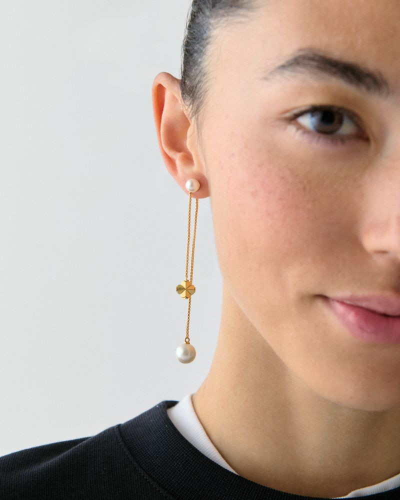 Spade Flower Pearl Chain Linear Earrings