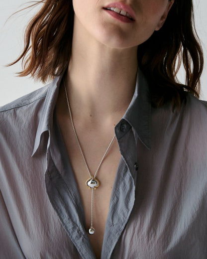 Sculpted Spade Lariat