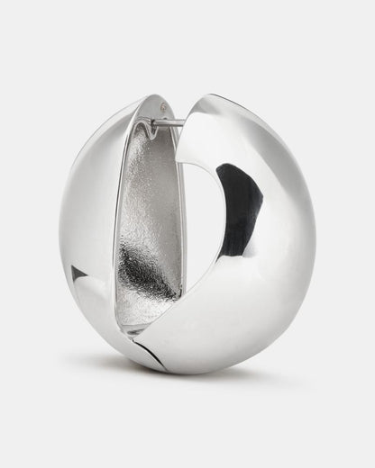 Sculpted Spade Statement Huggies