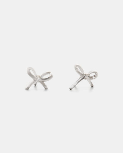 Girlie Pearlie Mini Bow Studs
