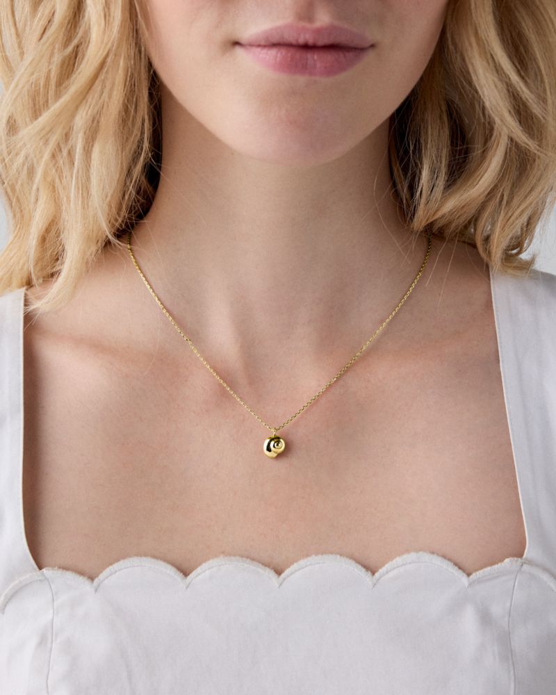 Gifting Beach Bum Pendant