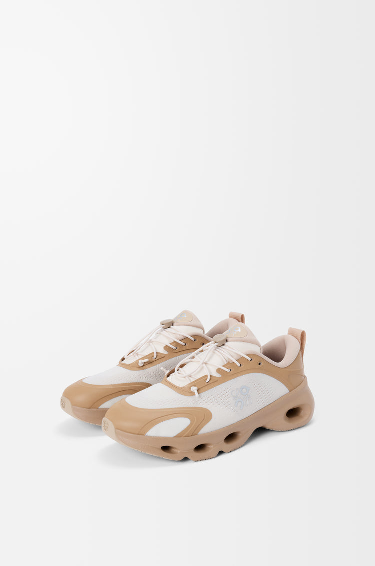 On Running Cloudnova Form Sneakers – Sand & White