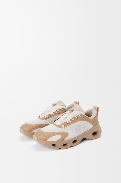 On Running Cloudnova Form Sneakers – Sand & White