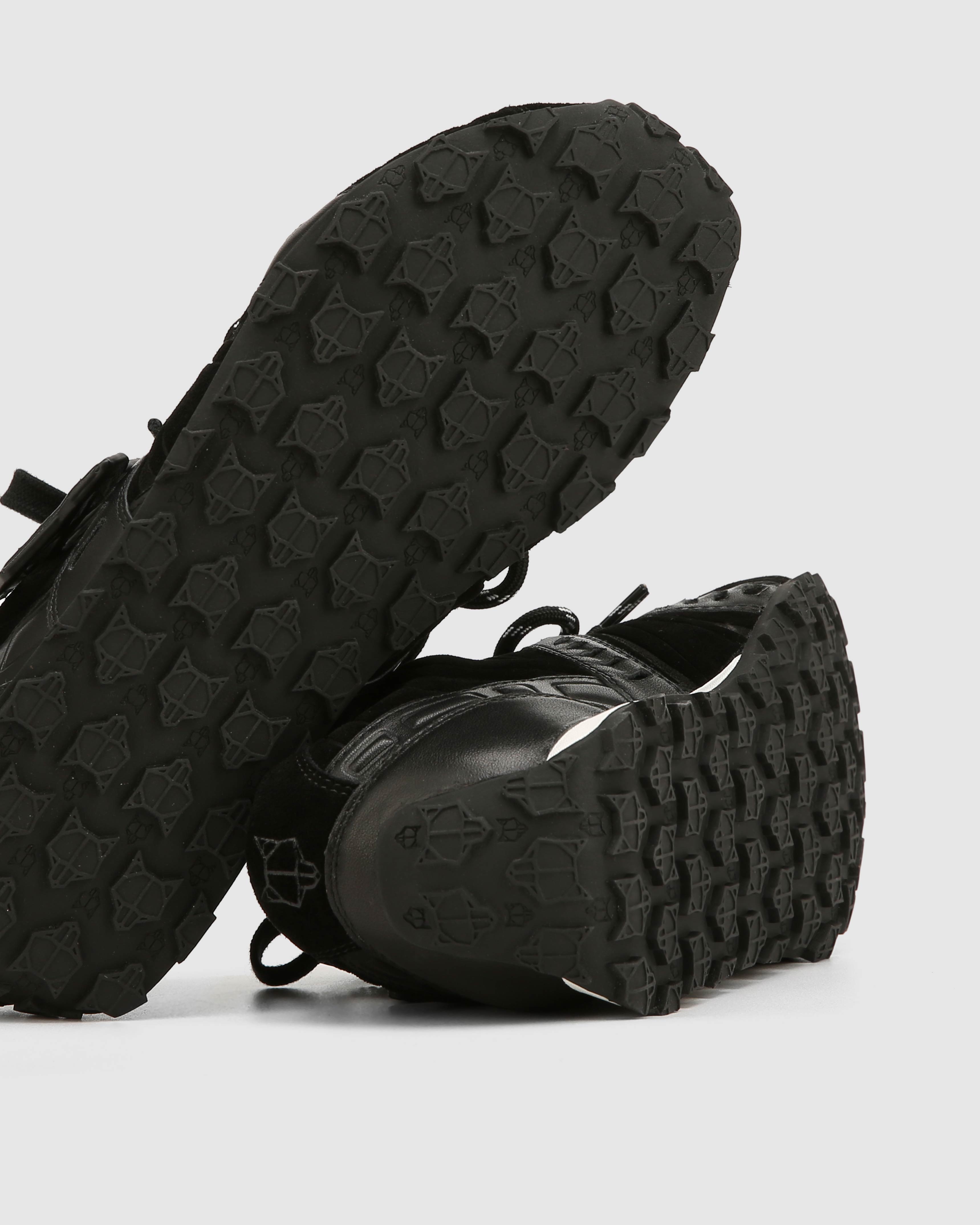Lapse Black Suede