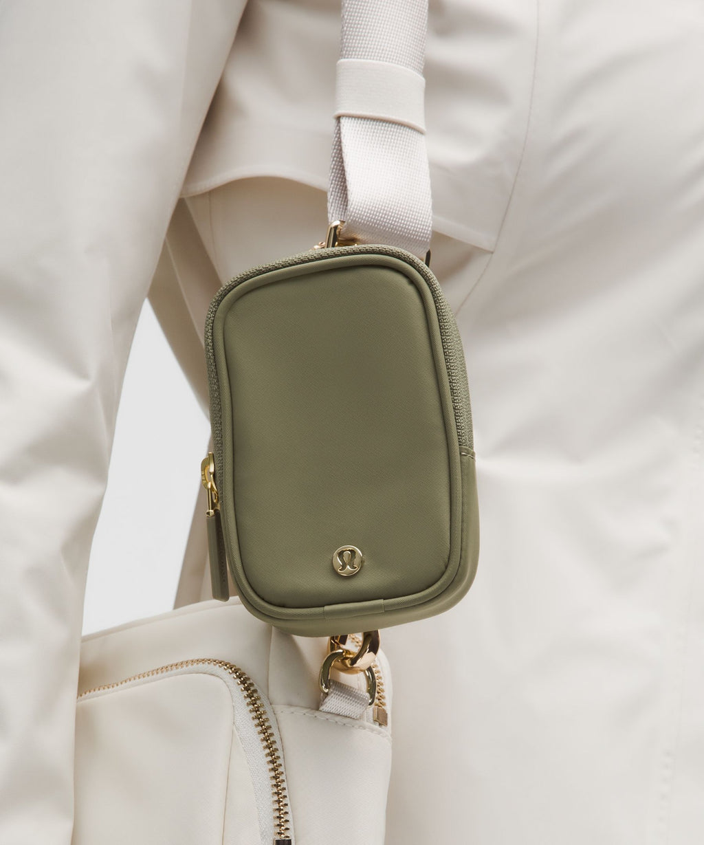 Clippable Nano Pouch