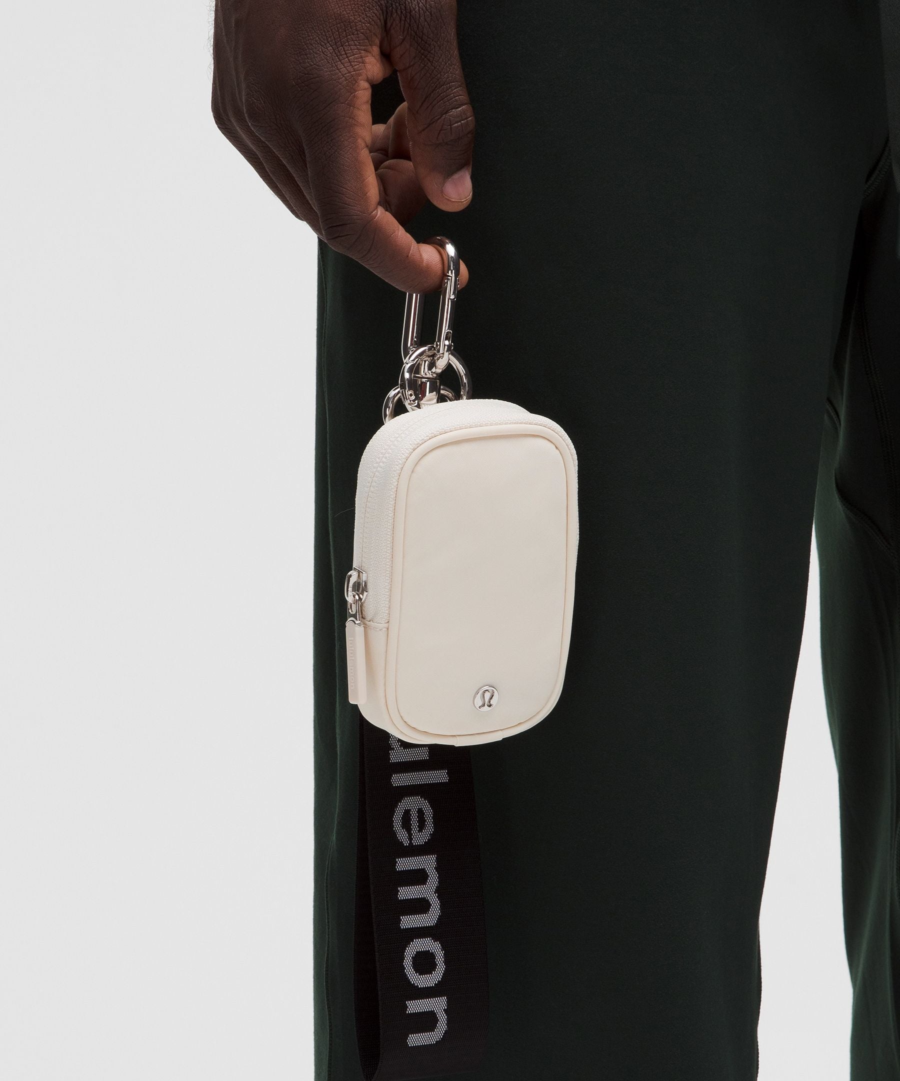 Clippable Nano Pouch