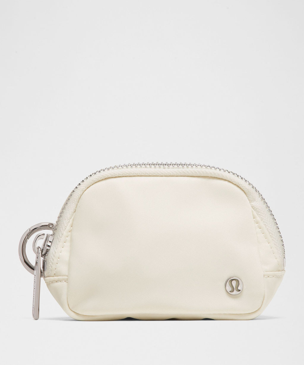 Everywhere Belt Bag Nano