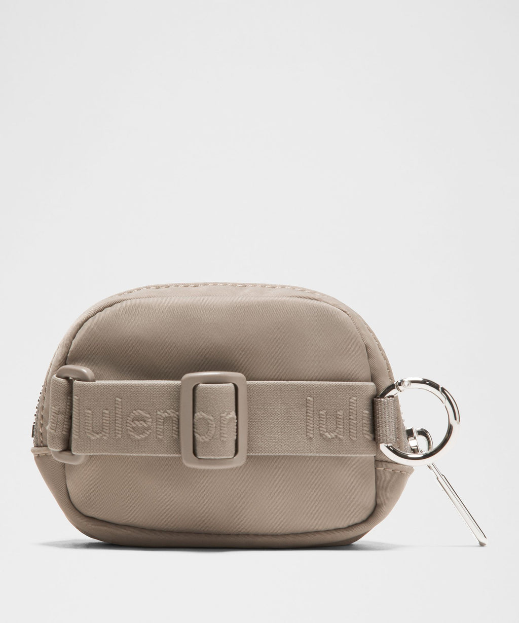 Everywhere Belt Bag Nano