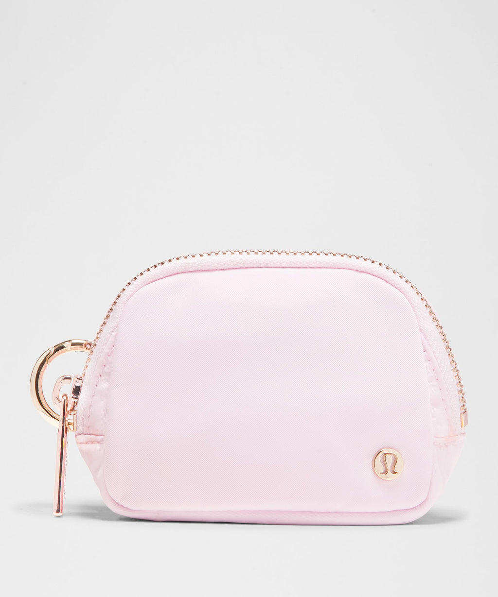 Everywhere Belt Bag Nano