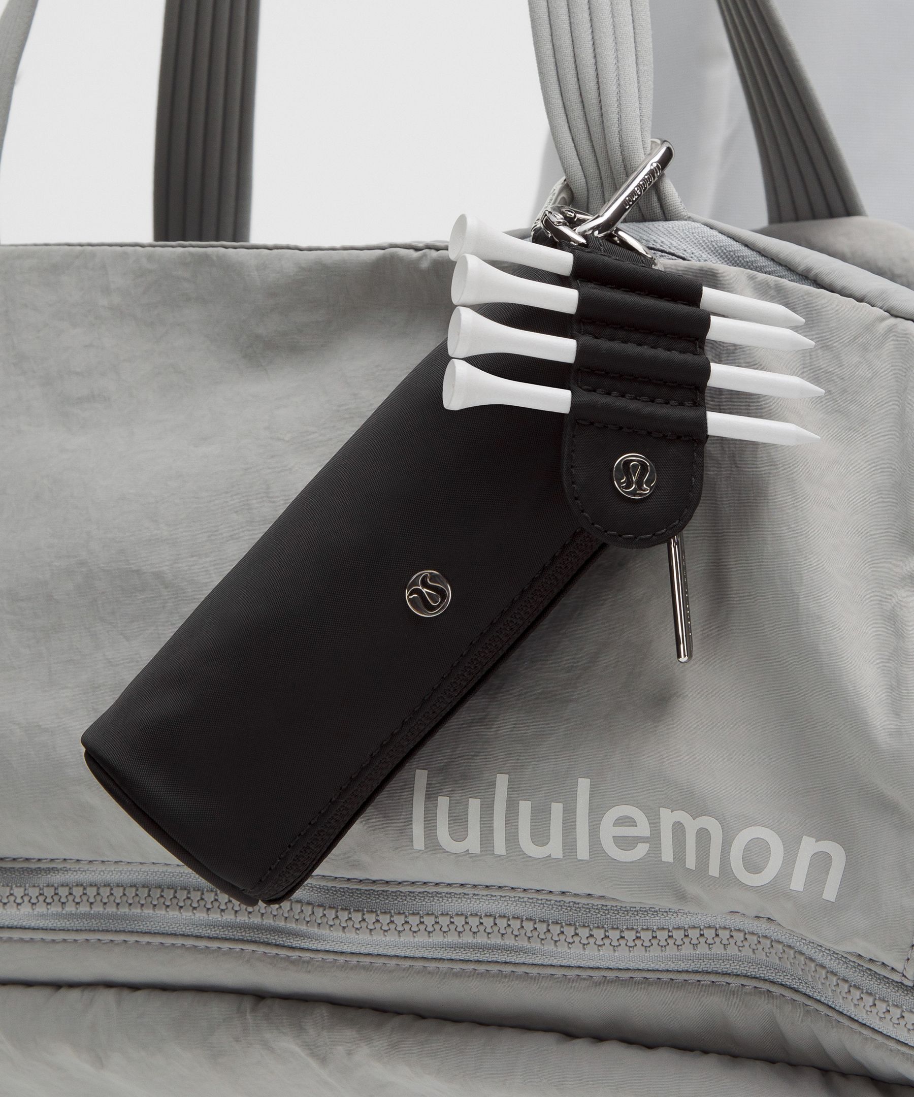 Easy Clip Nano Golf Pouch