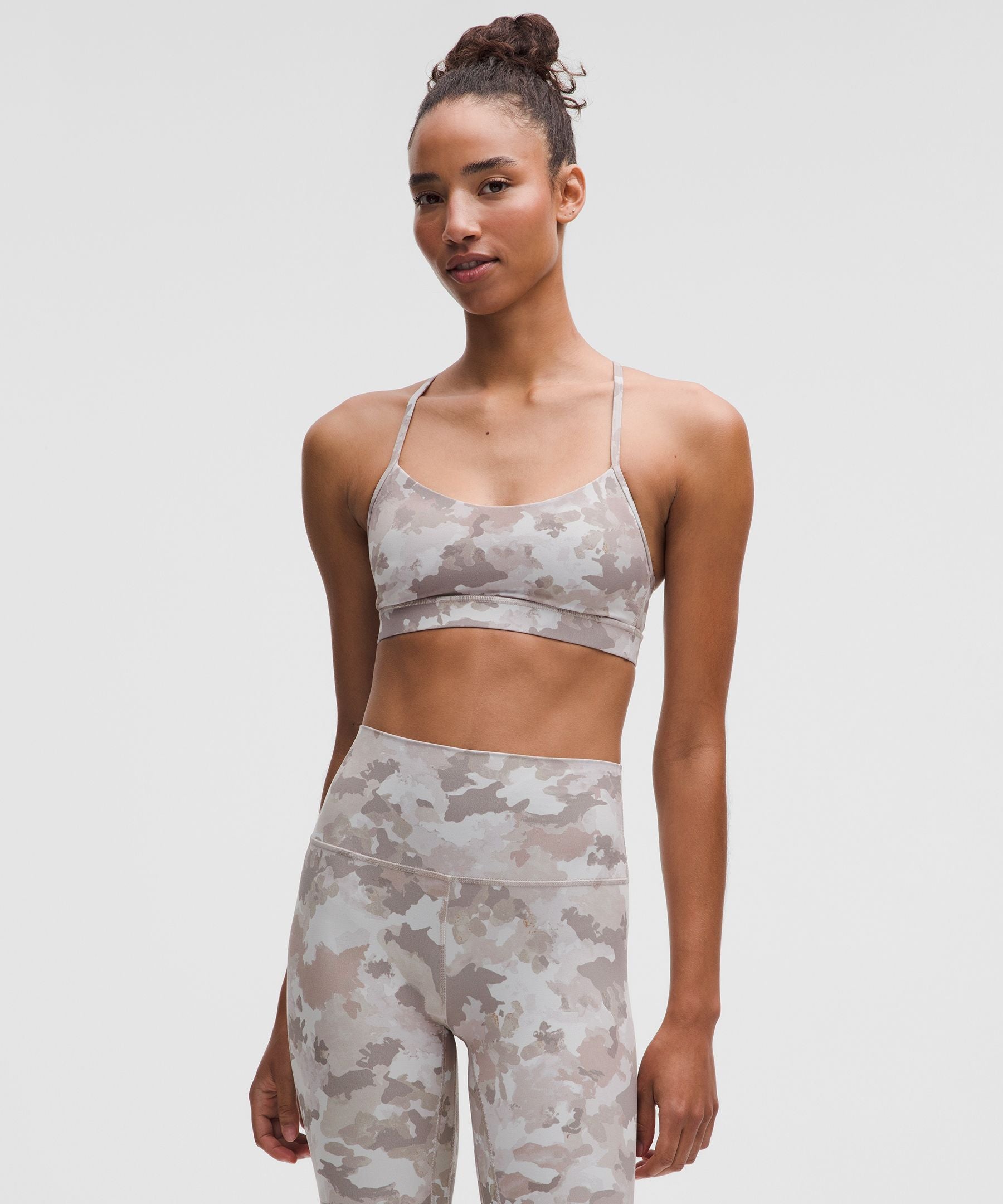 Flow Y Bra Nulu *Light Support, A–C Cups