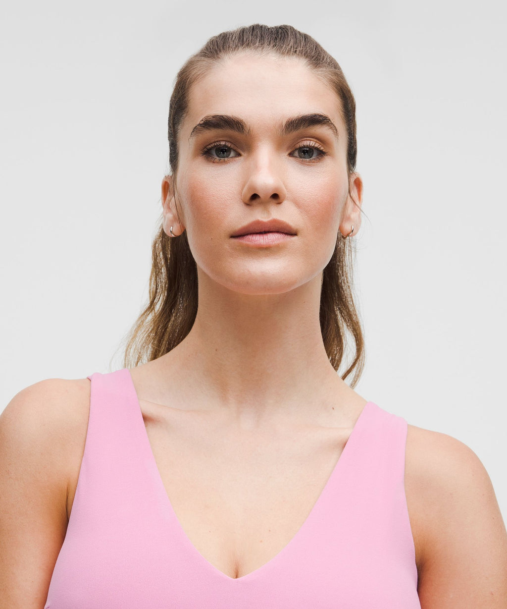 lululemon Align™ V-Neck Bra *Light Support, DDD/G Cup