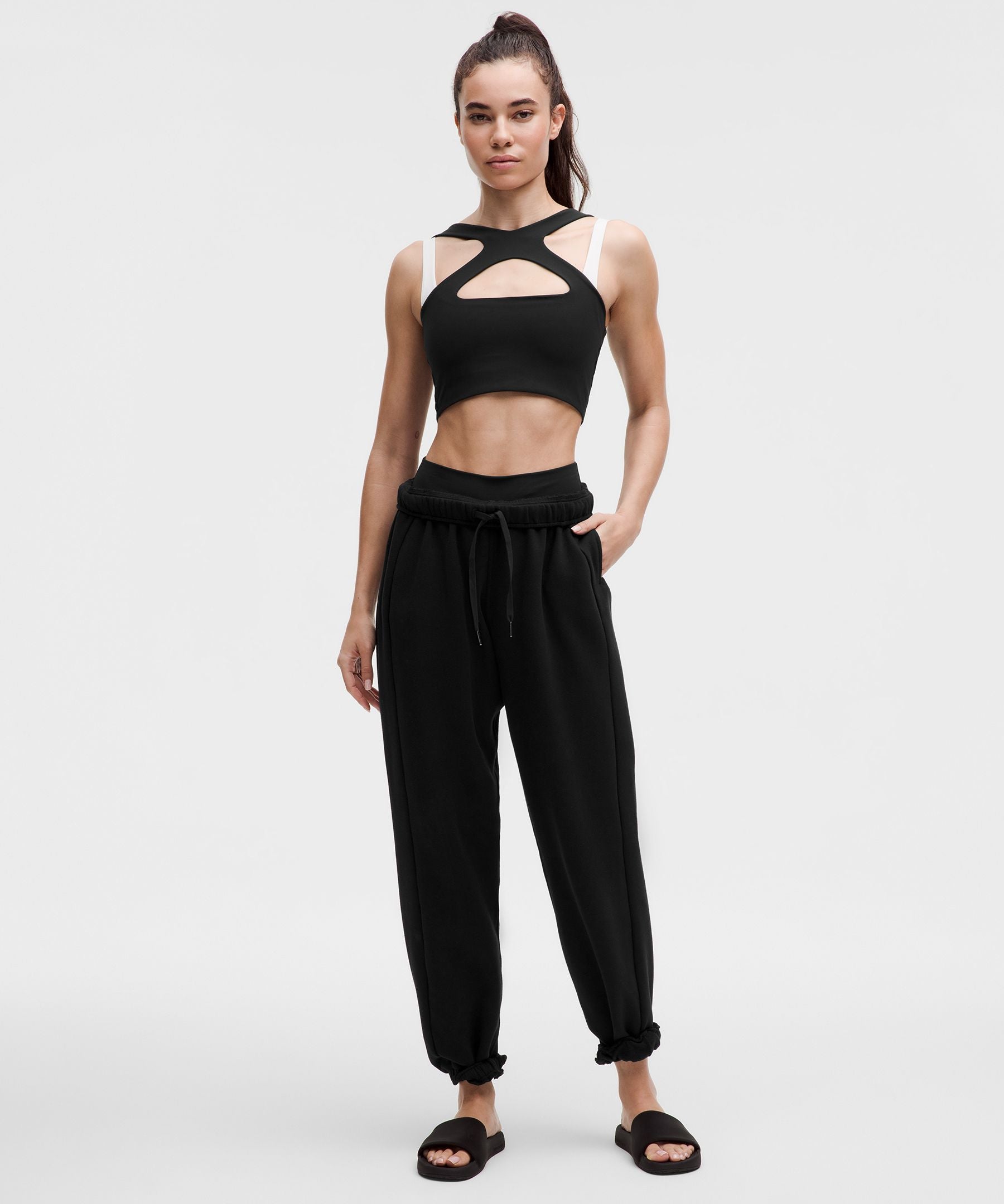 Bend This Scoop and Cross Bra *Light Support, A-C Cups