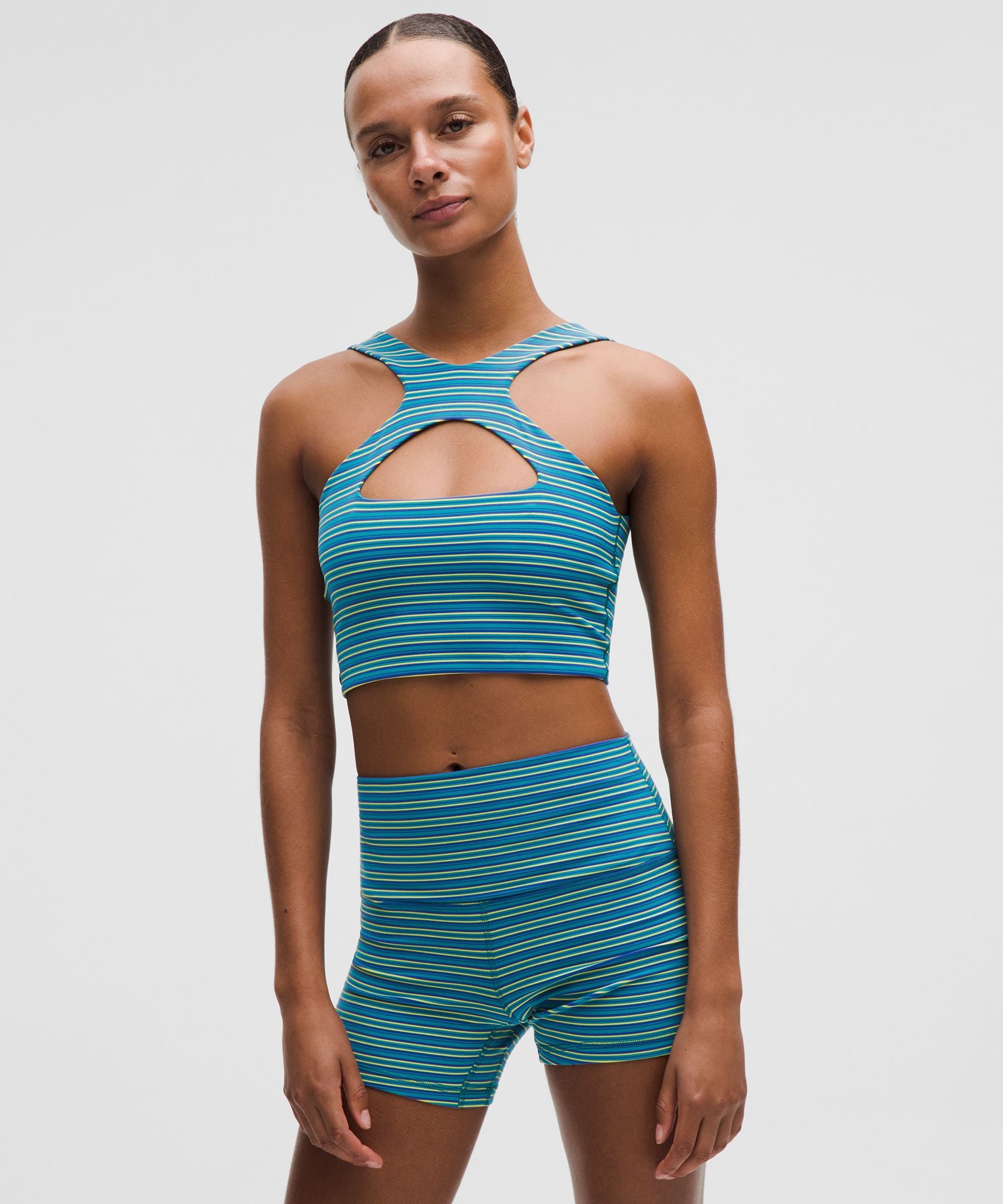 Bend This Scoop and Cross Bra *Light Support, A-C Cups