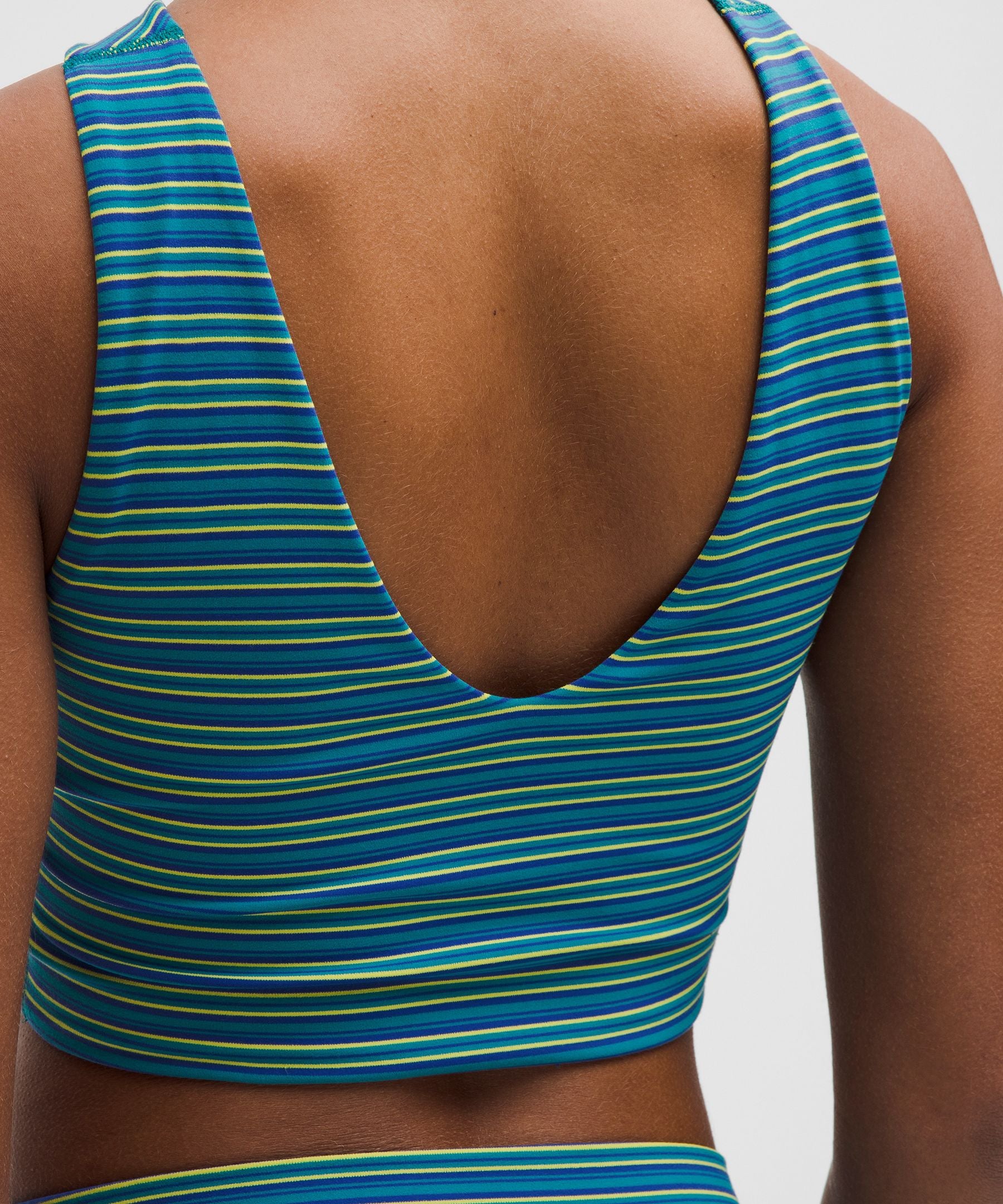 Bend This Scoop and Cross Bra *Light Support, A-C Cups