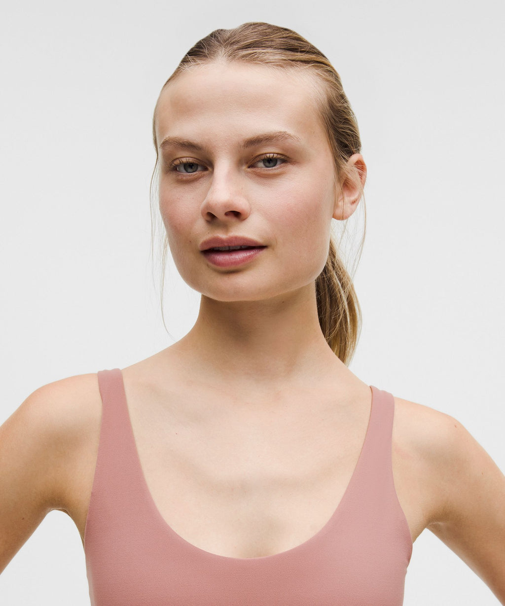 Nulu Twist-Front Scoop-Neck Bra *Light Support, B/C Cup