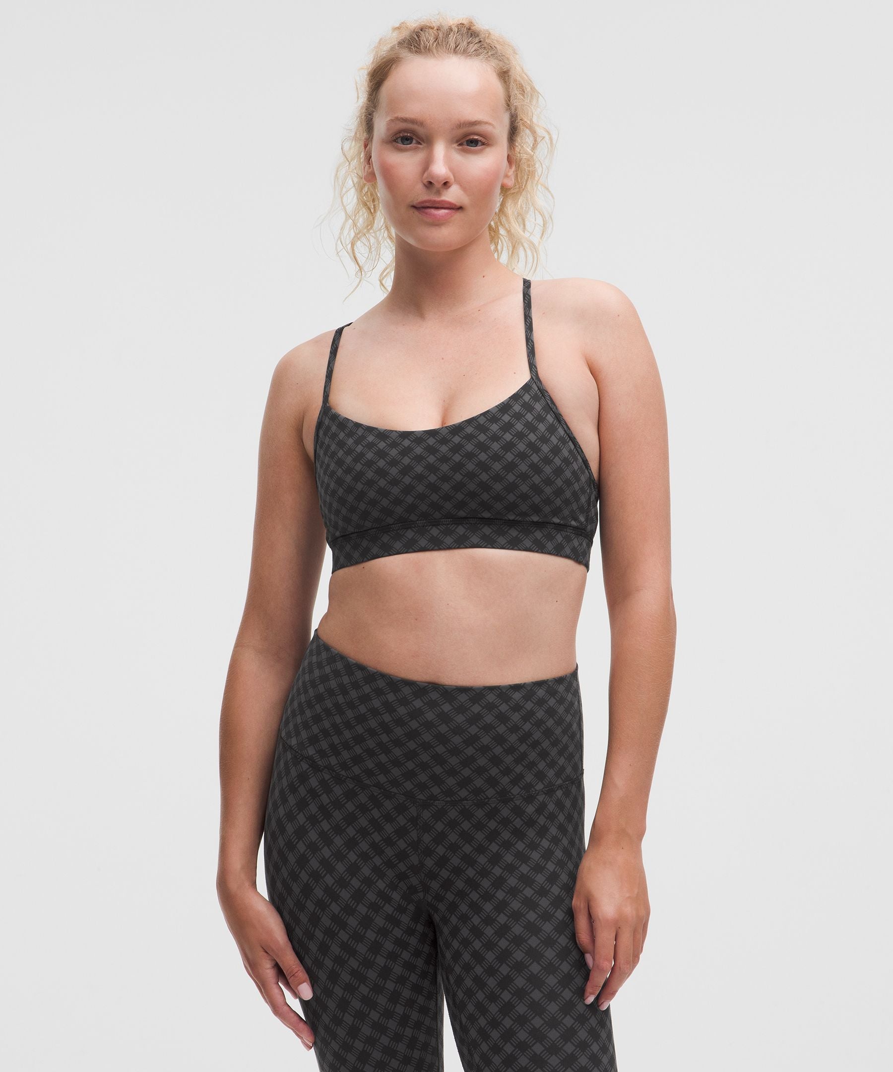 Flow Y Bra Nulu Light Support, A–C Cups *Jacquard