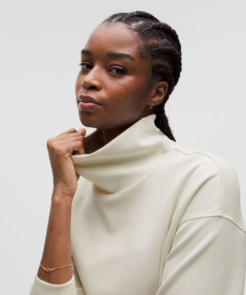 Softstreme Funnel-Neck Long Pullover