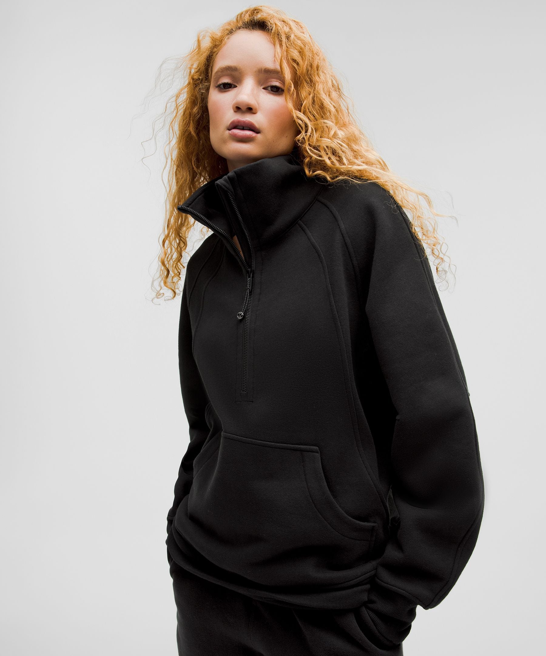 Scuba Oversized Funnel-Neck Half Zip *Long