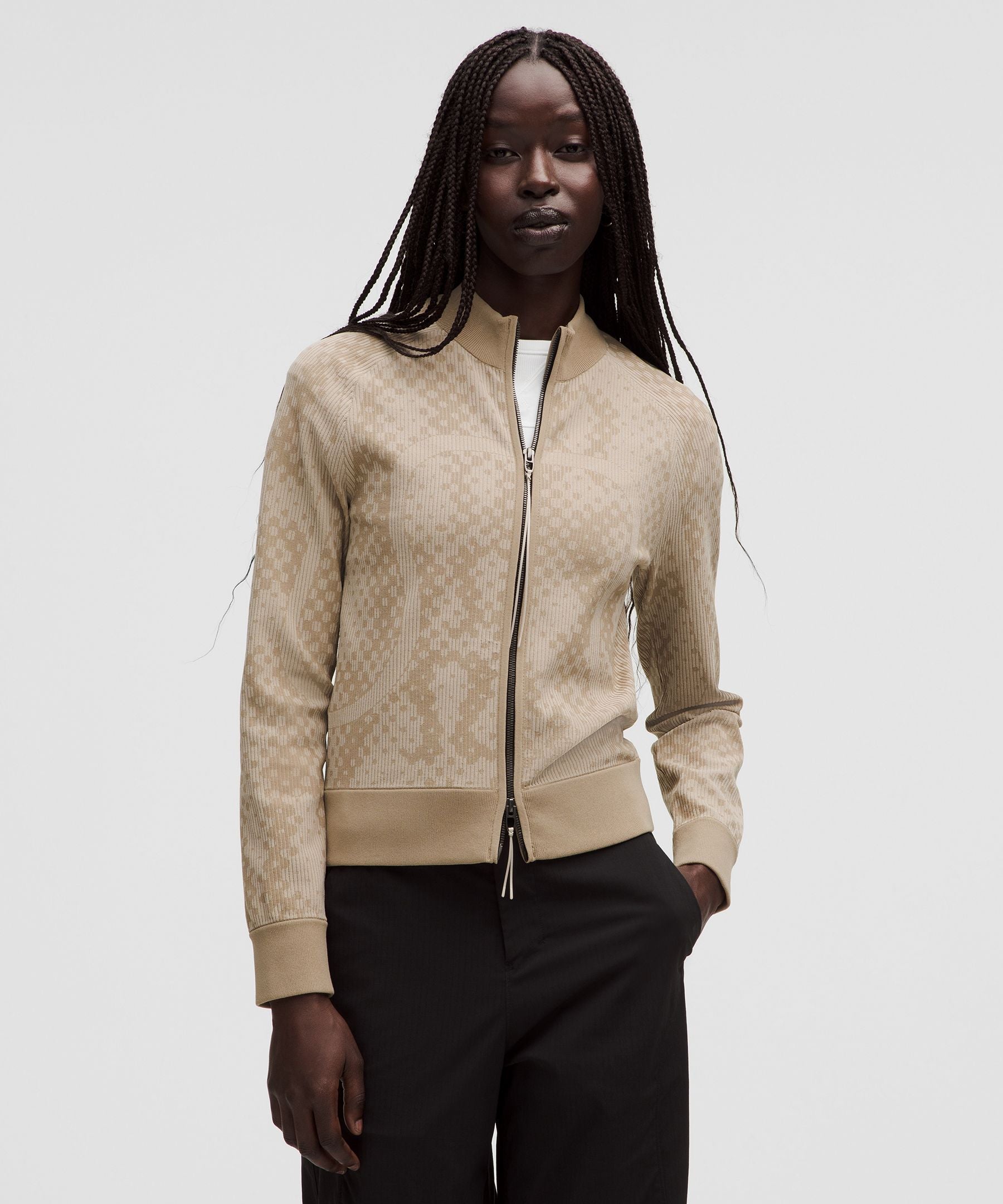 Two-Tone Fitted Full-Zip Sweater *SLNSH Collection