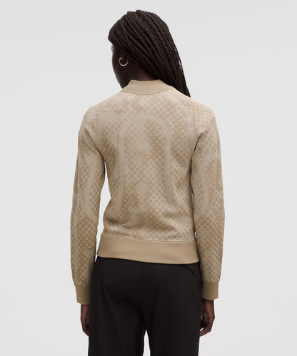 Two-Tone Fitted Full-Zip Sweater *SLNSH Collection