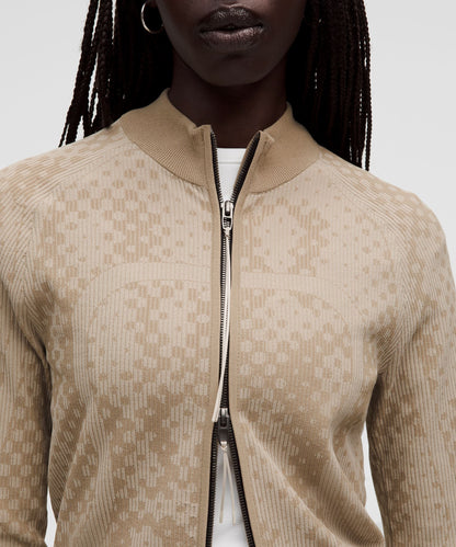 Two-Tone Fitted Full-Zip Sweater *SLNSH Collection