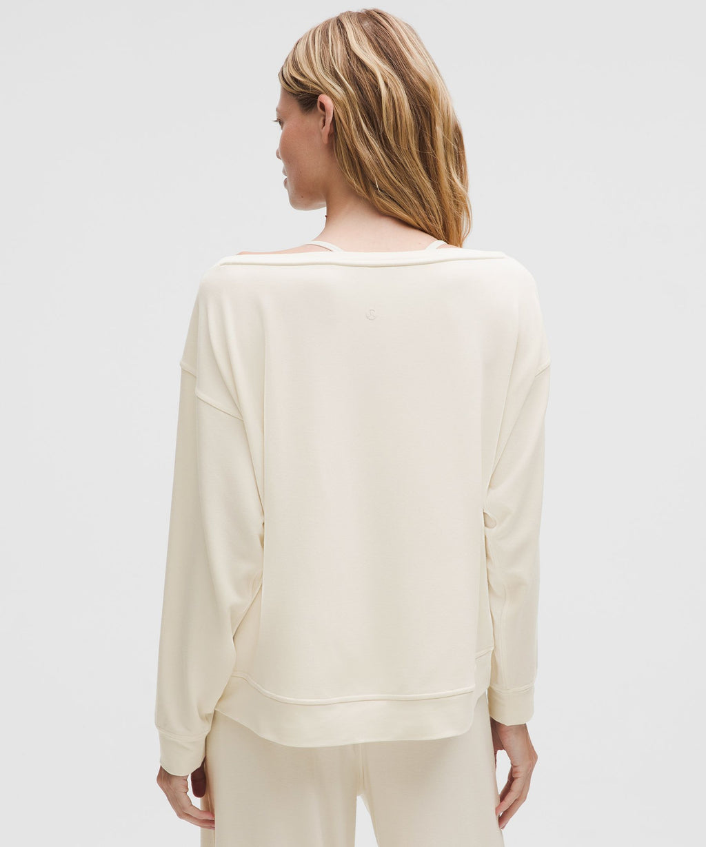 BeCalm Oversized Boatneck Long-Sleeve Shirt