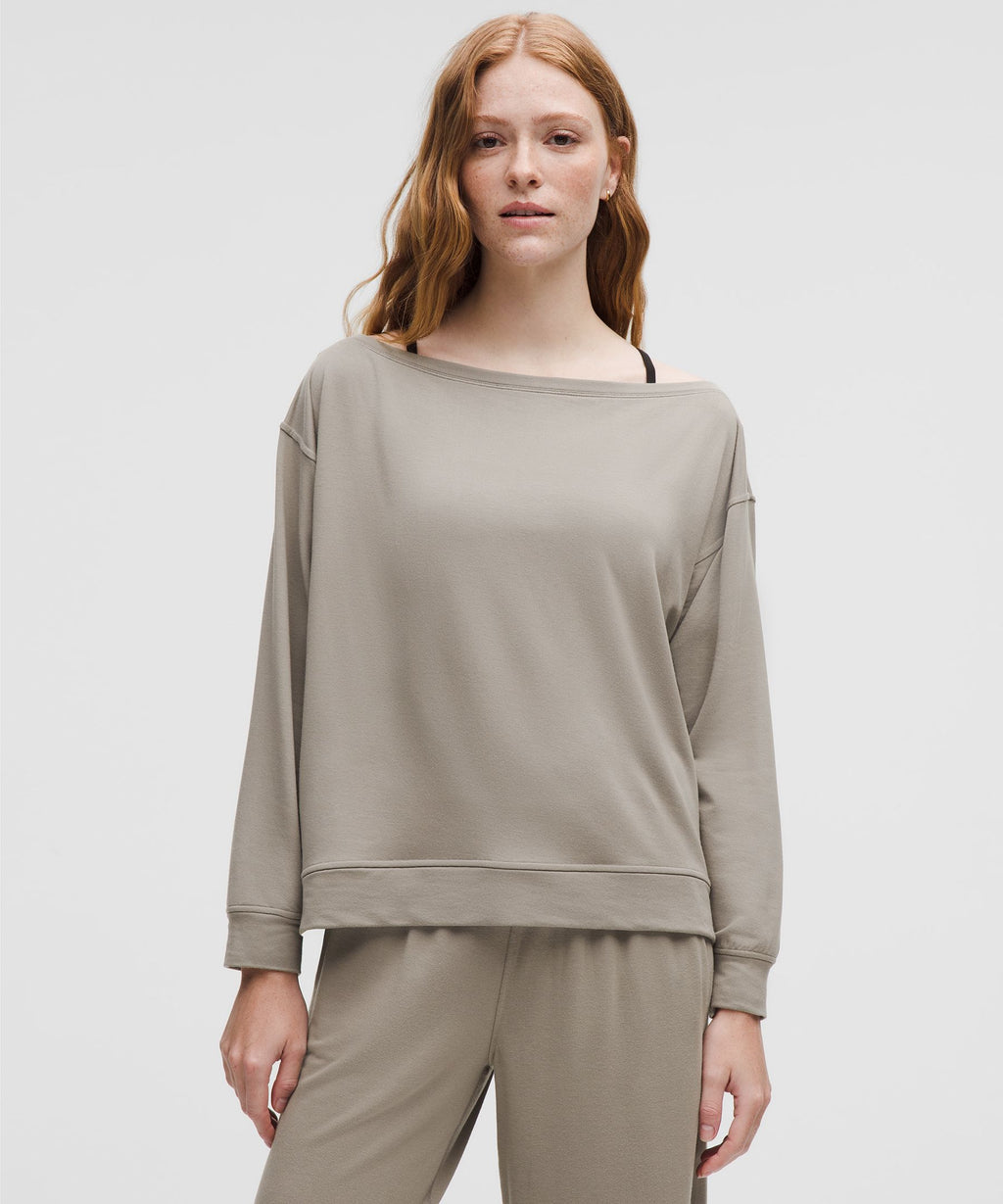 BeCalm Oversized Boatneck Long-Sleeve Shirt