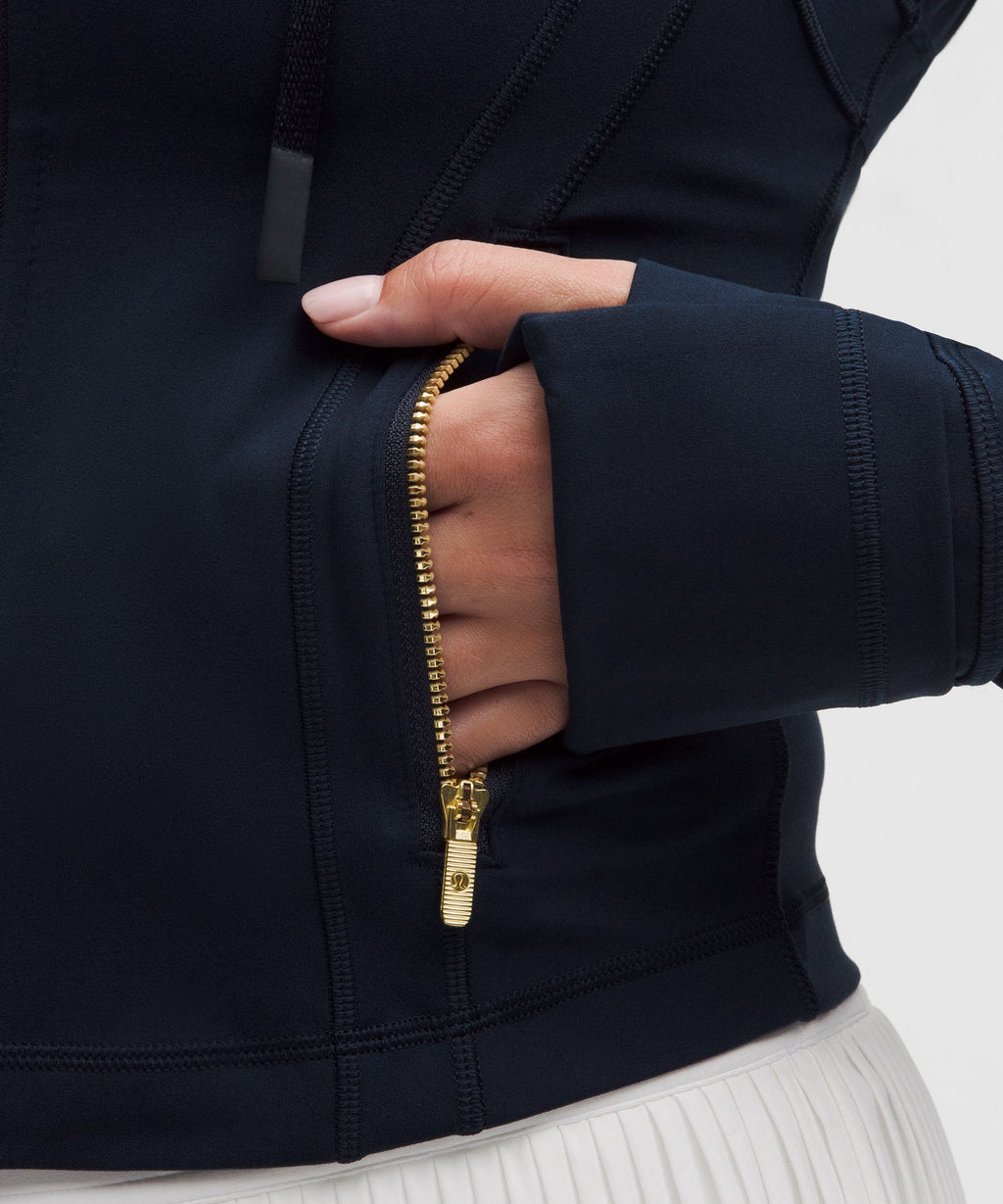 Define Cropped Hooded Jacket *Nulu