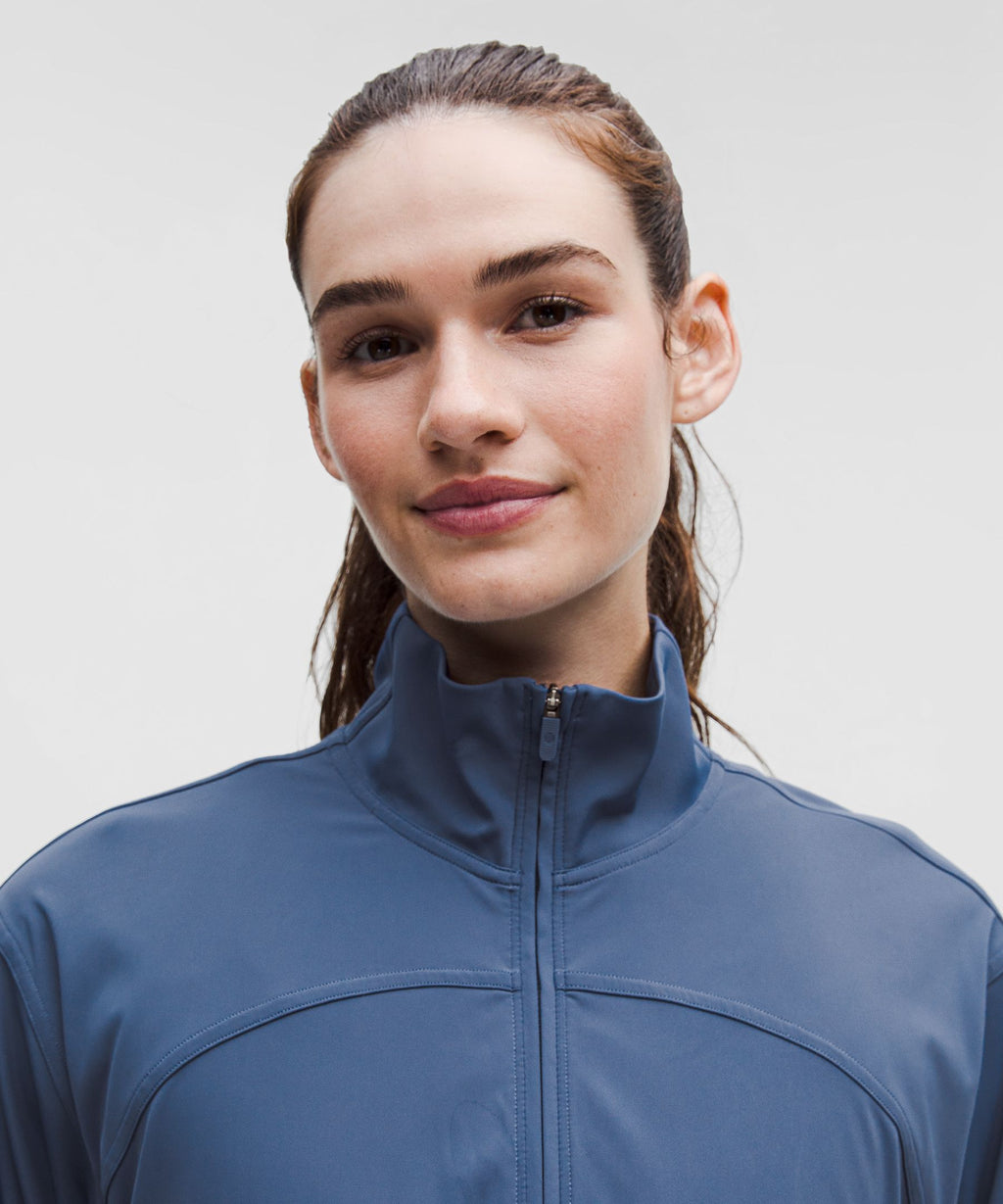 Sleek Full-Zip Running Jacket