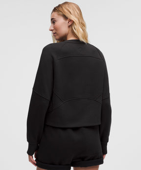 Scuba Oversized Pullover *Wordmark