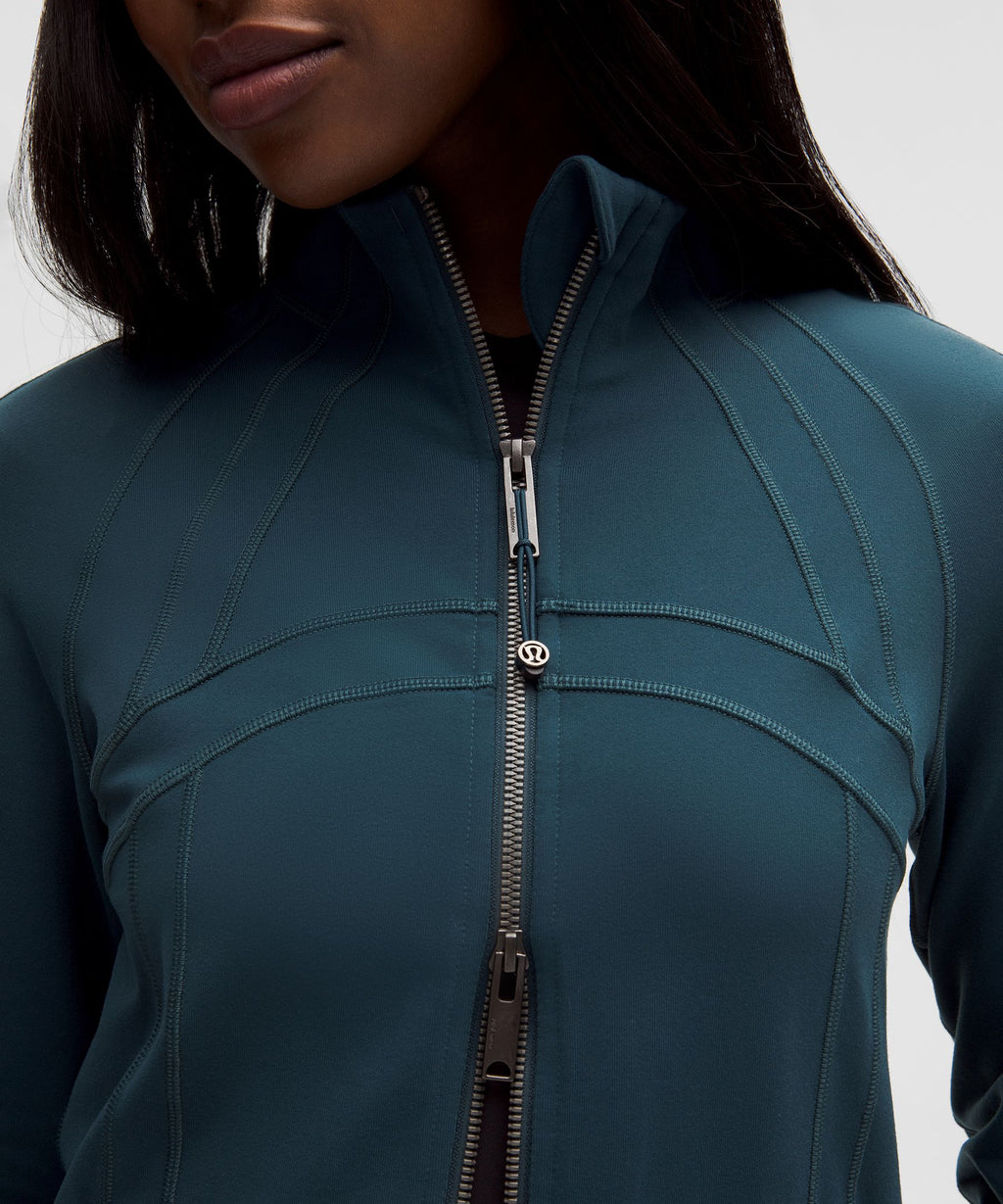 Define Track Jacket *Luon