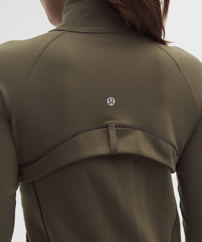 Define Track Jacket *Luon