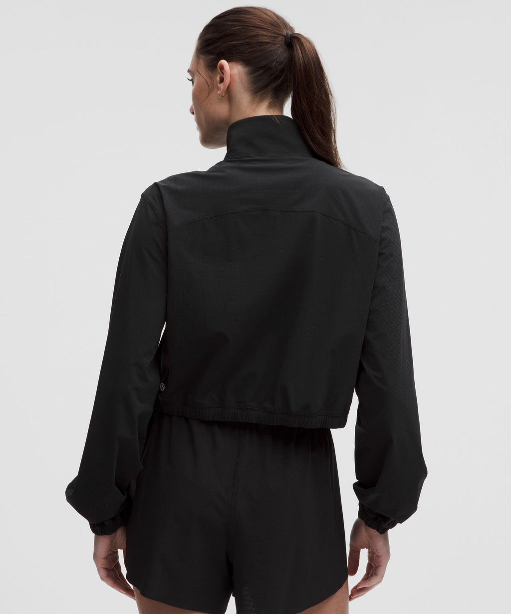 Mile Maker Run Crew Graphic Cinch-Hem Jacket