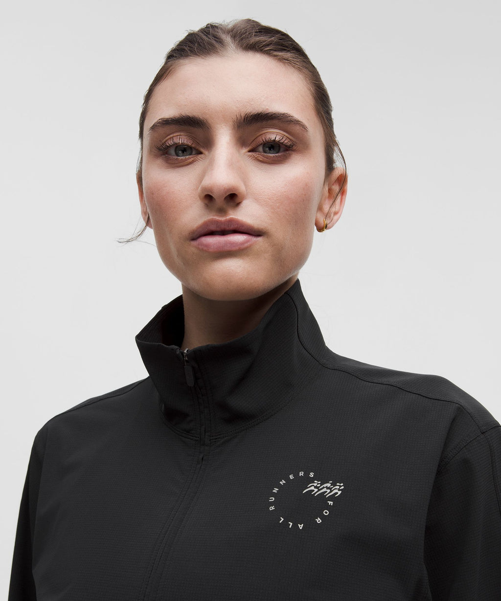 Mile Maker Run Crew Graphic Cinch-Hem Jacket