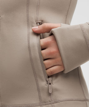 Define Jacket *Nulu