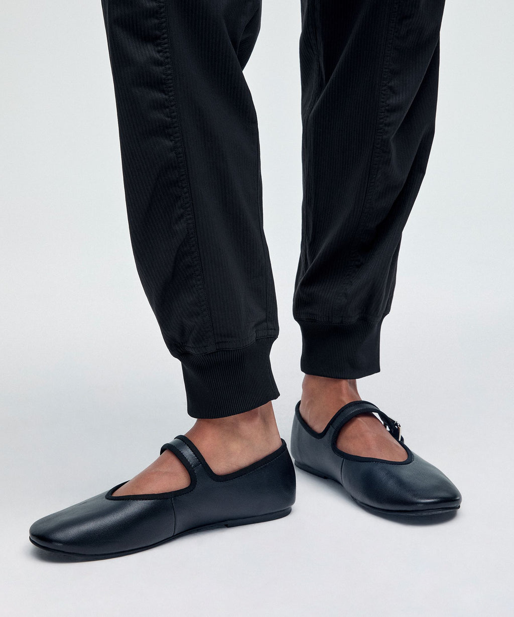 Dance Studio Relaxed-Fit Mid-Rise Cargo Jogger