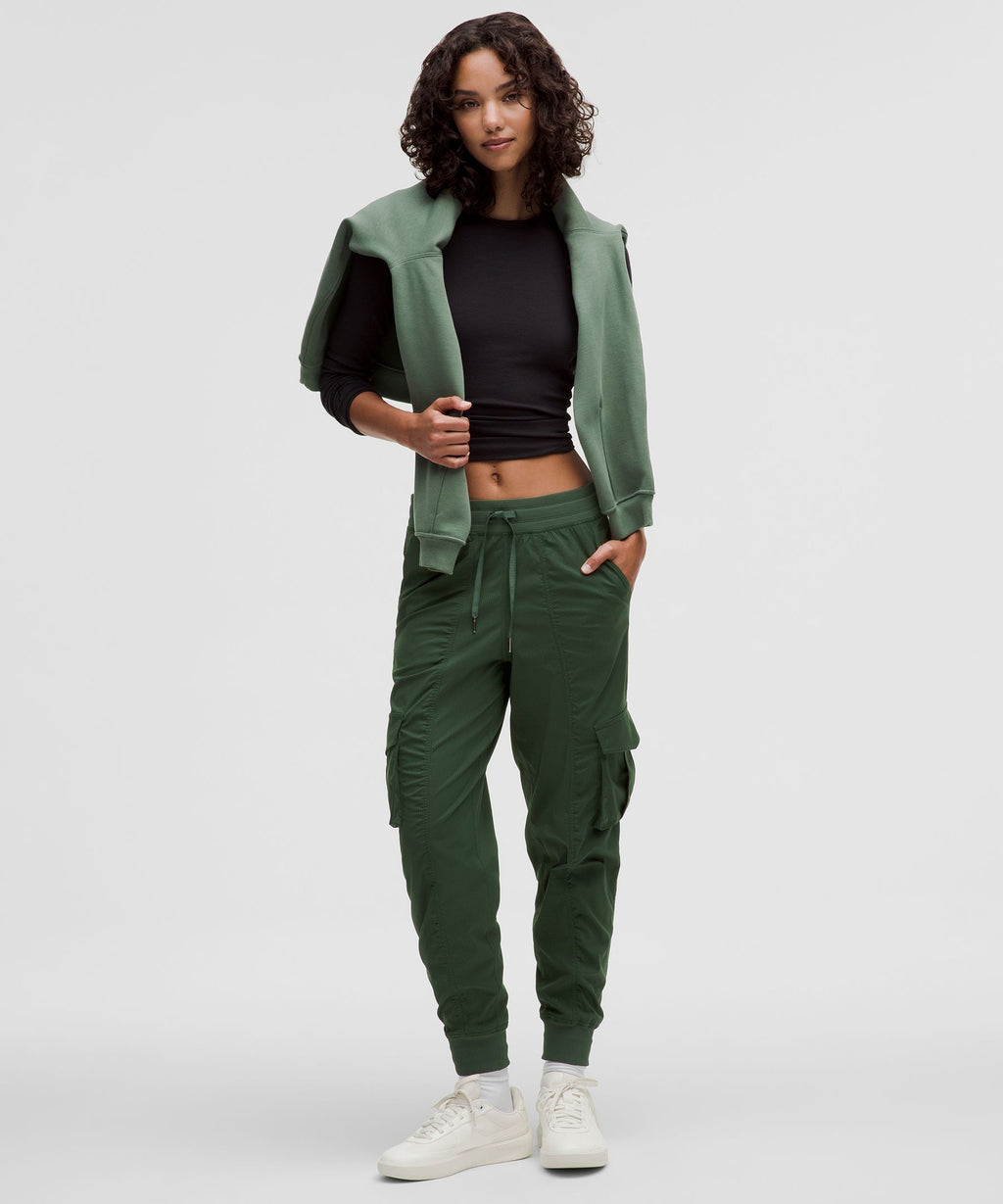 Dance Studio Relaxed-Fit Mid-Rise Cargo Jogger