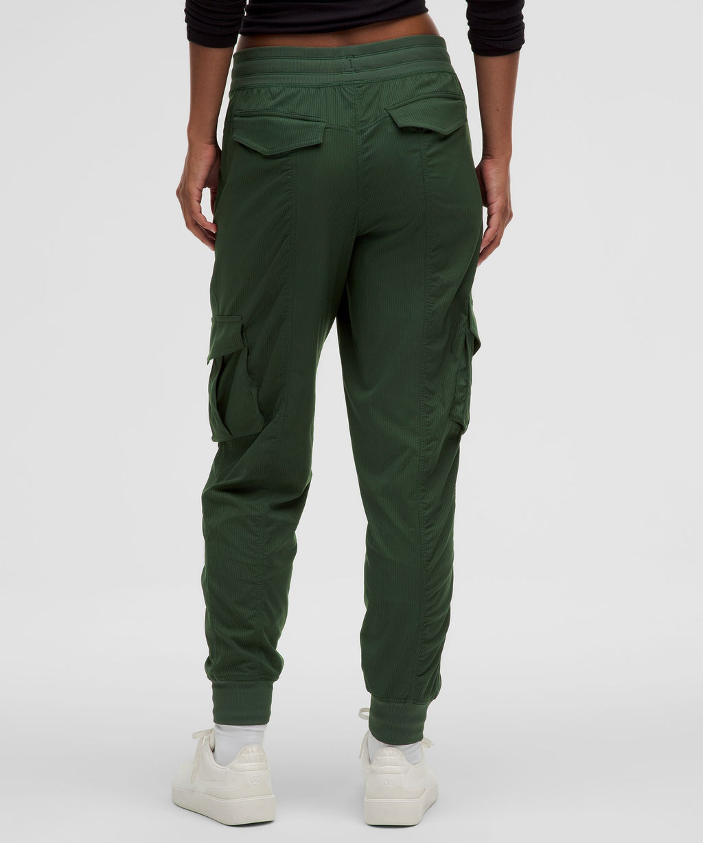 Dance Studio Relaxed-Fit Mid-Rise Cargo Jogger