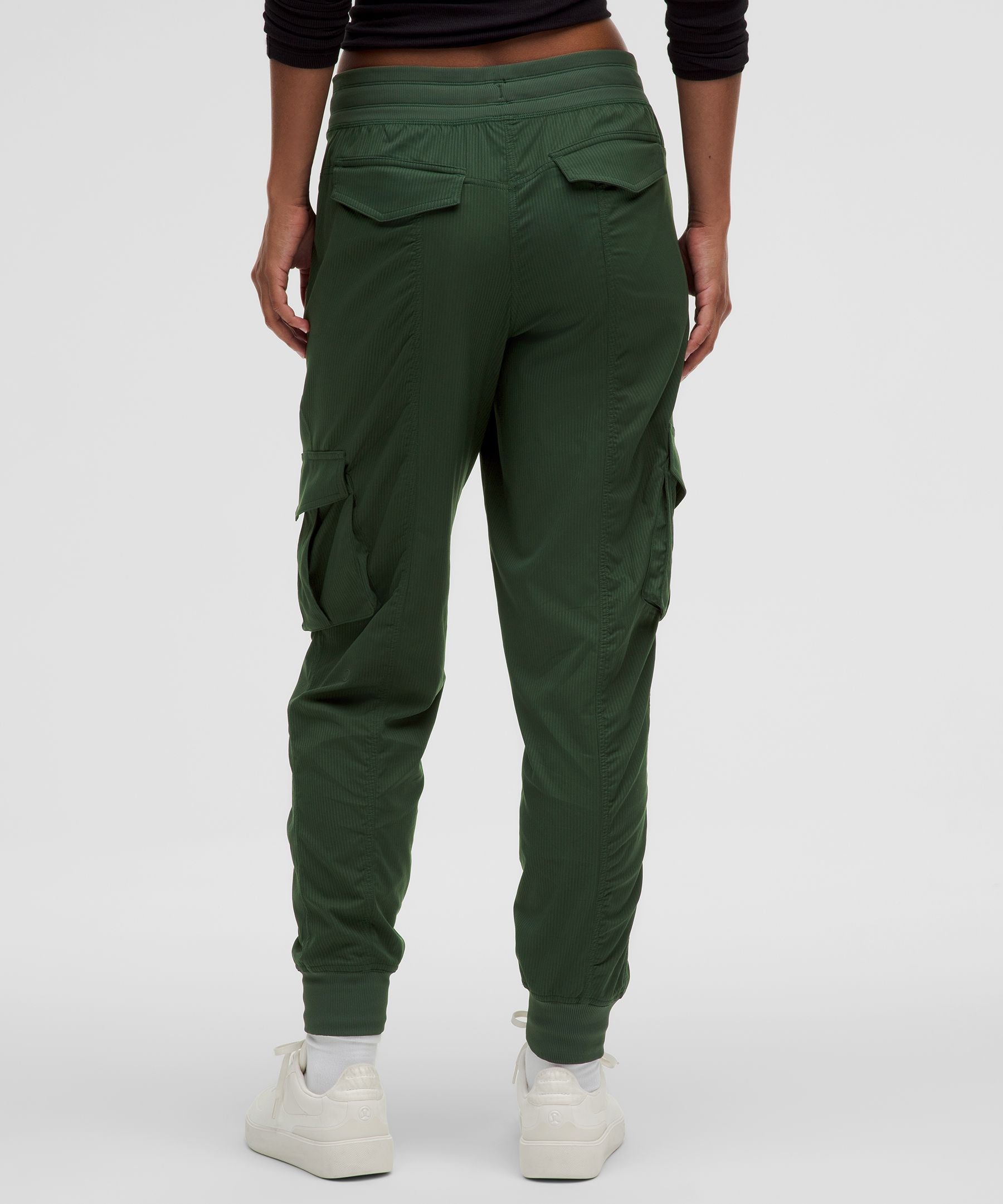 Dance Studio Relaxed-Fit Mid-Rise Cargo Jogger