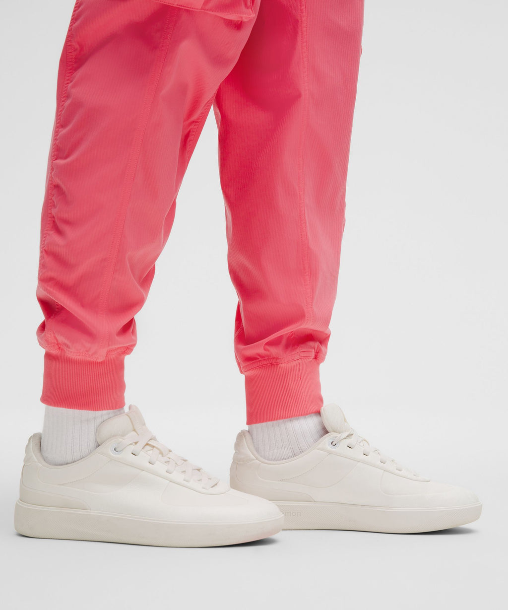 Dance Studio Relaxed-Fit Mid-Rise Cargo Jogger