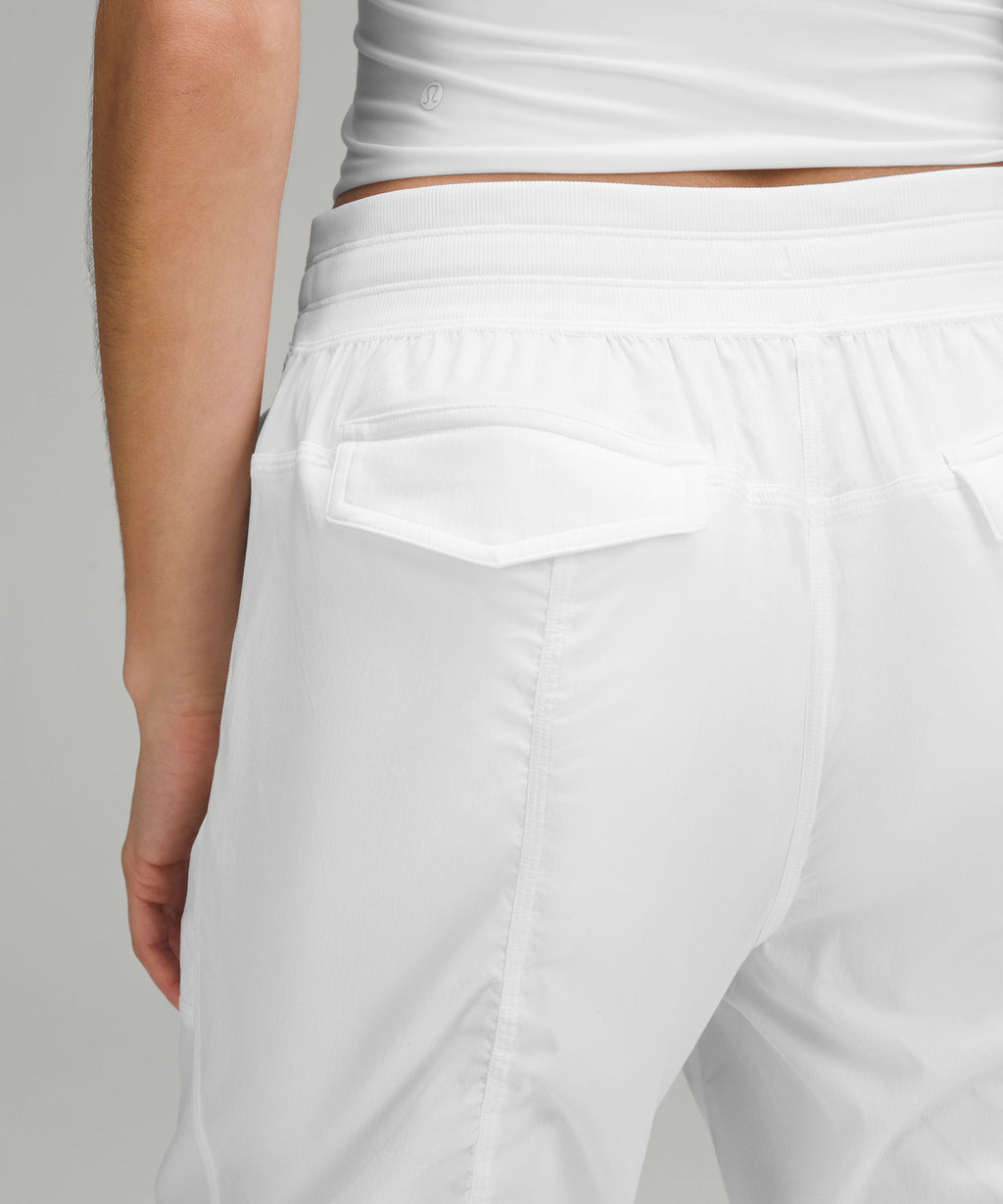 Dance Studio Relaxed-Fit Mid-Rise Cargo Pant