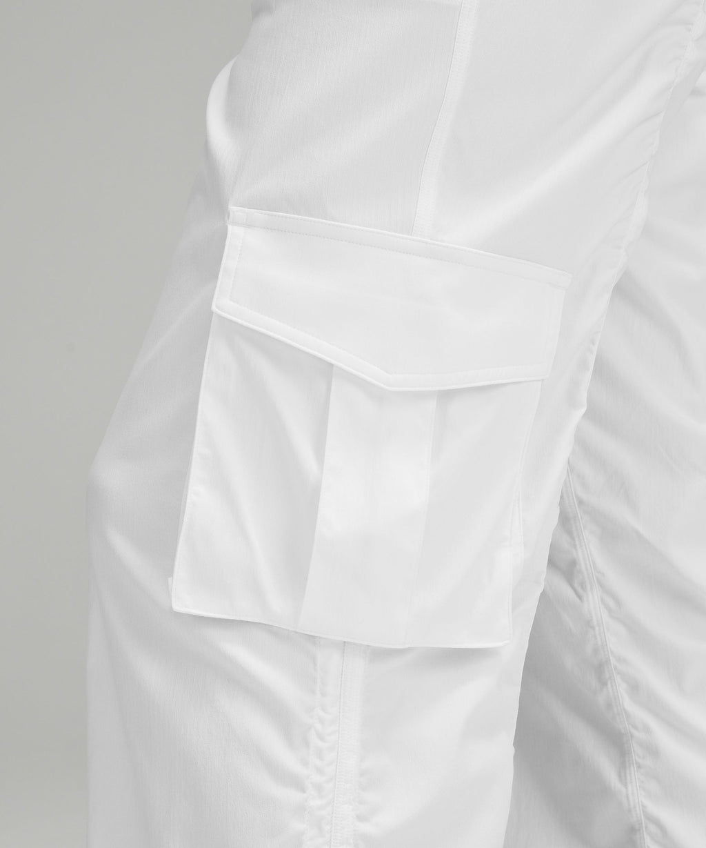 Dance Studio Relaxed-Fit Mid-Rise Cargo Pant