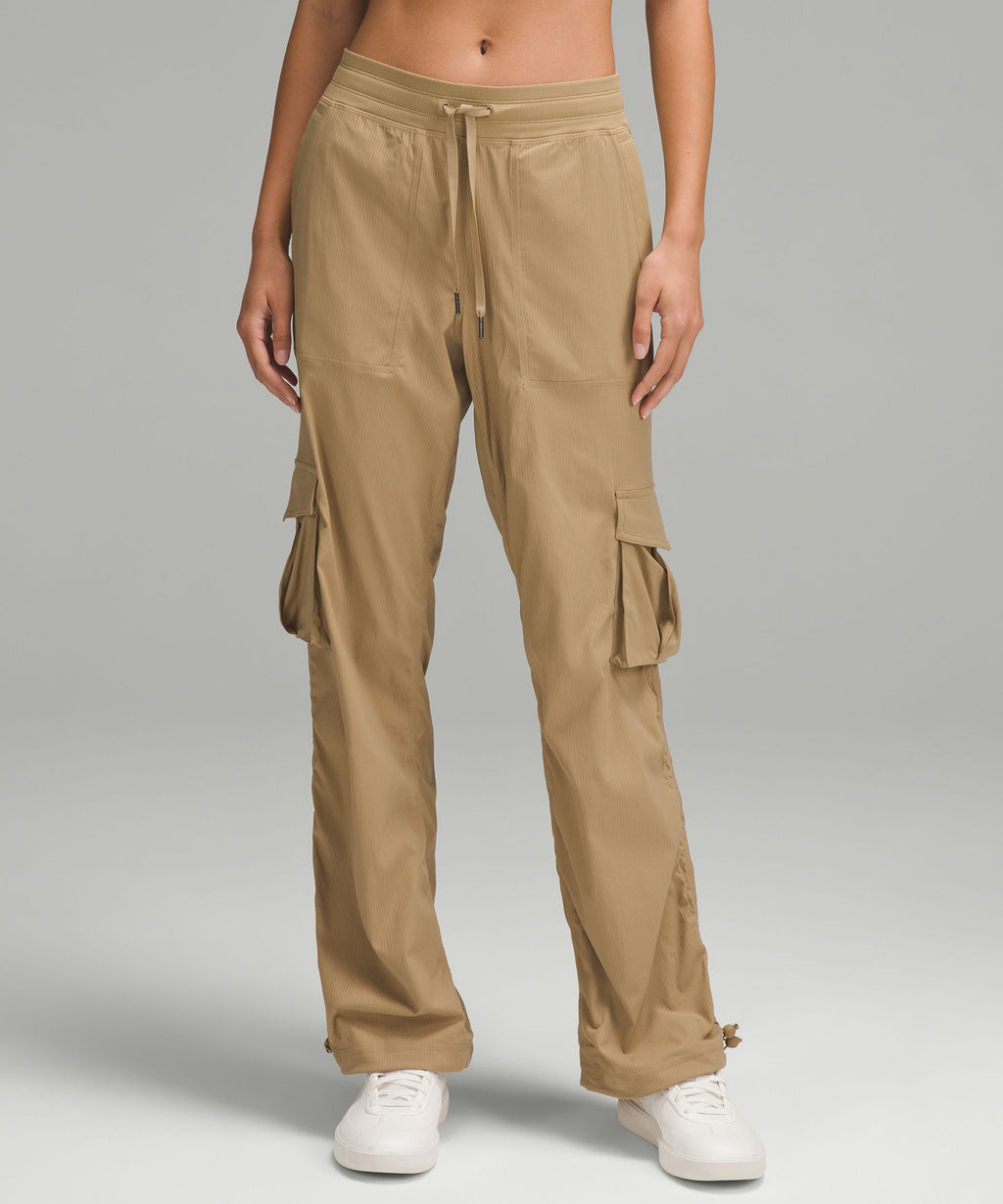 Dance Studio Relaxed-Fit Mid-Rise Cargo Pant