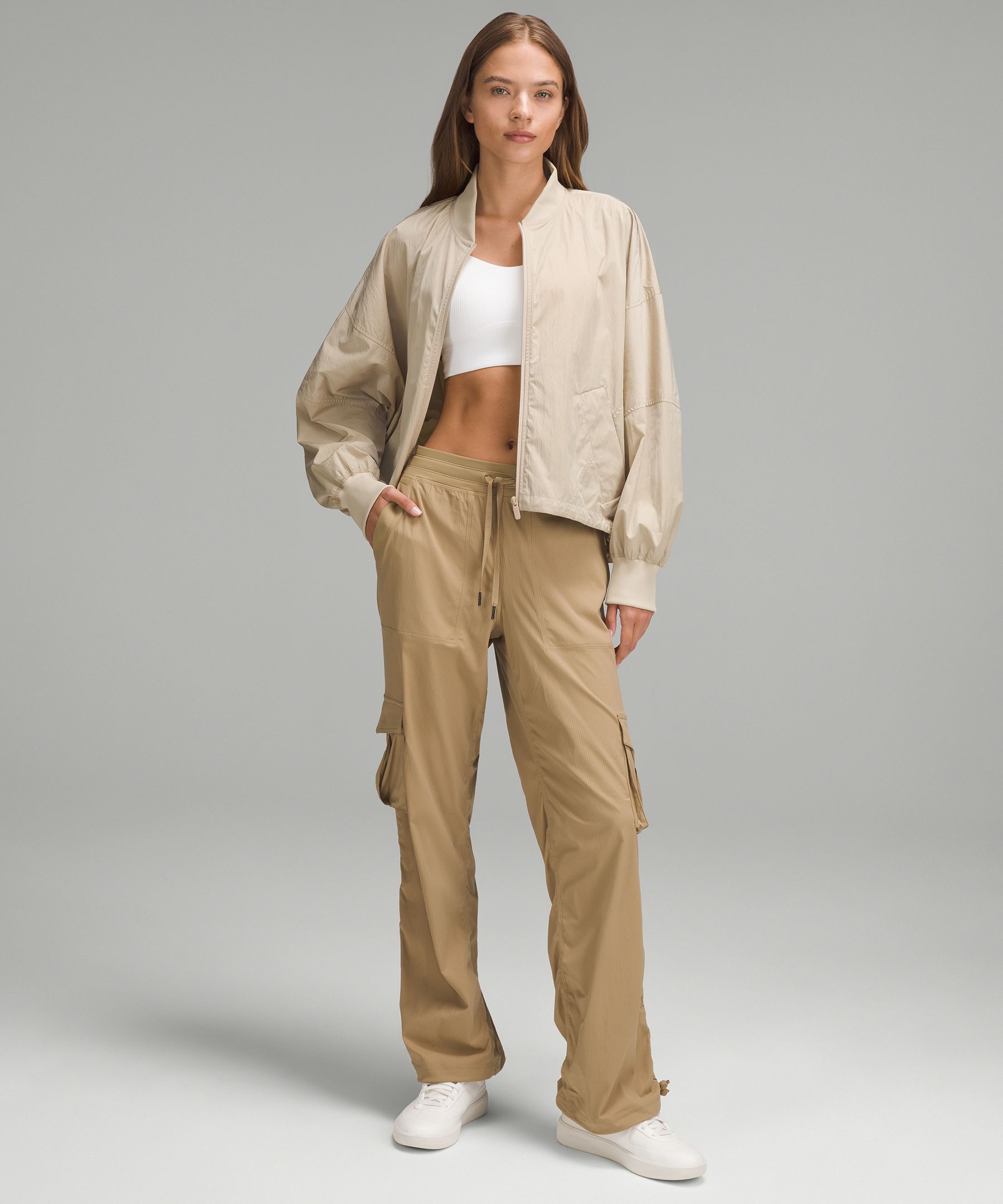 Dance Studio Relaxed-Fit Mid-Rise Cargo Pant