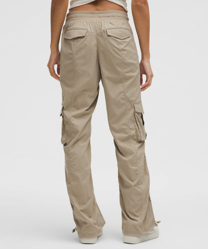 Dance Studio Relaxed-Fit Mid-Rise Cargo Pant
