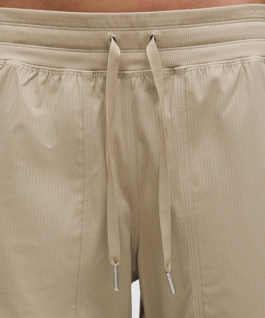 Dance Studio Relaxed-Fit Mid-Rise Cargo Pant