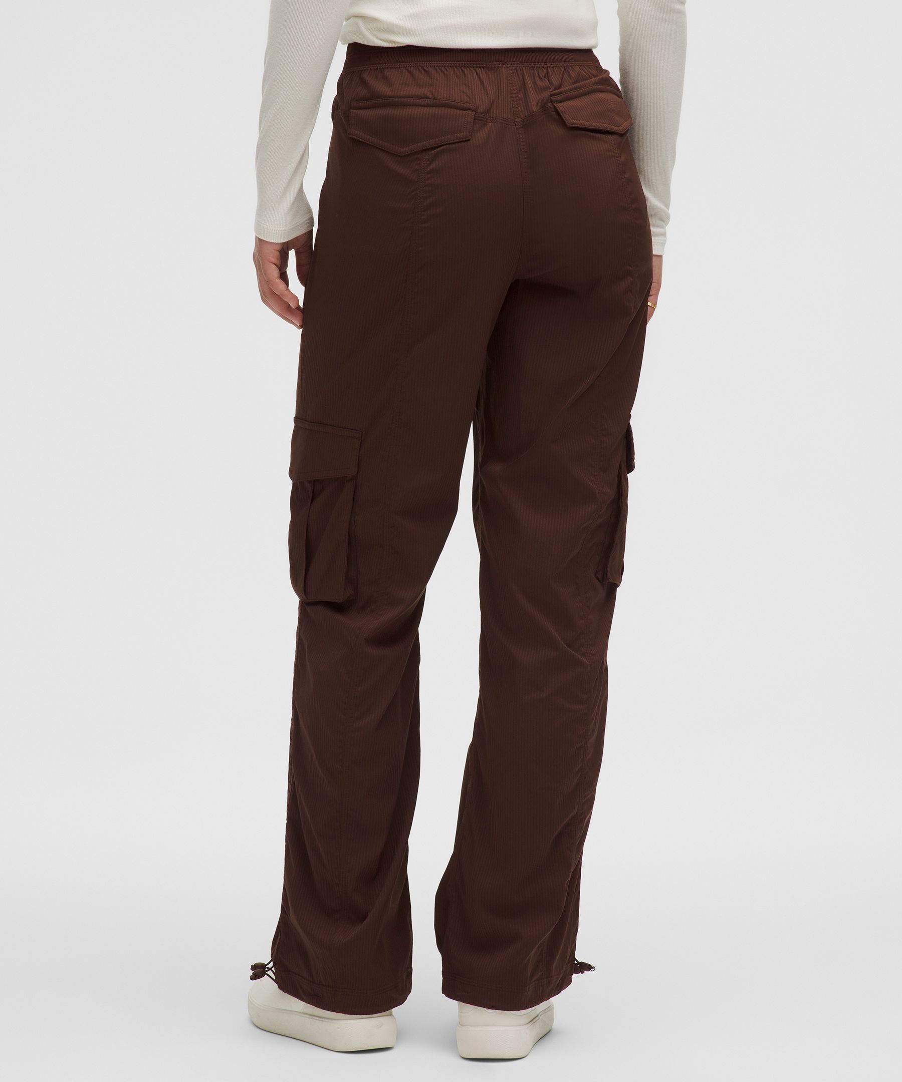 Dance Studio Relaxed-Fit Mid-Rise Cargo Pant
